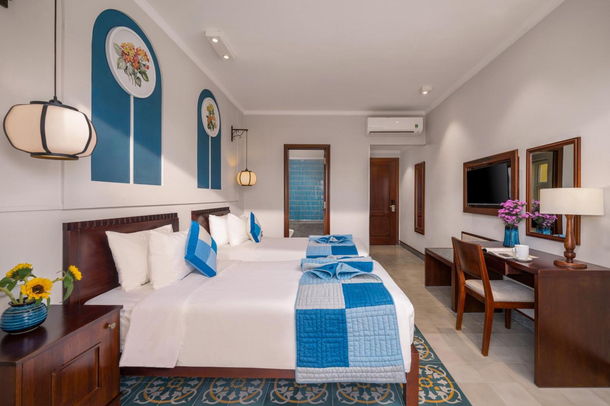 Lantana Boutique Khách sạn 4*