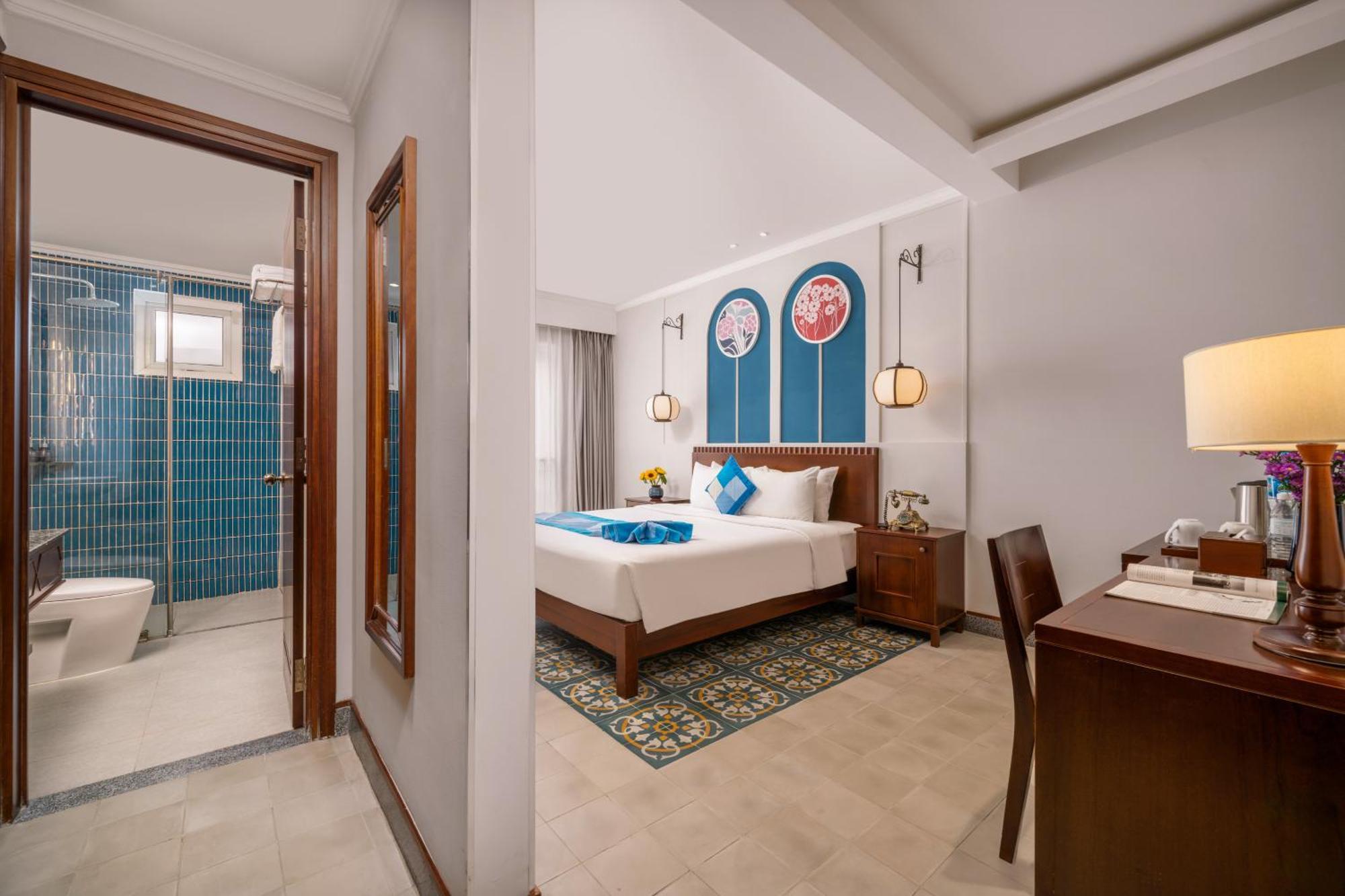 Khách sạn Lantana Boutique 4*